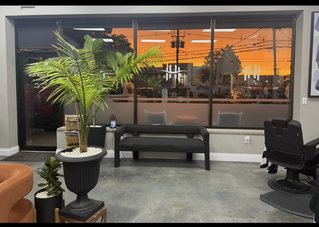 TheHairHub.co in Ridgefield, NJ