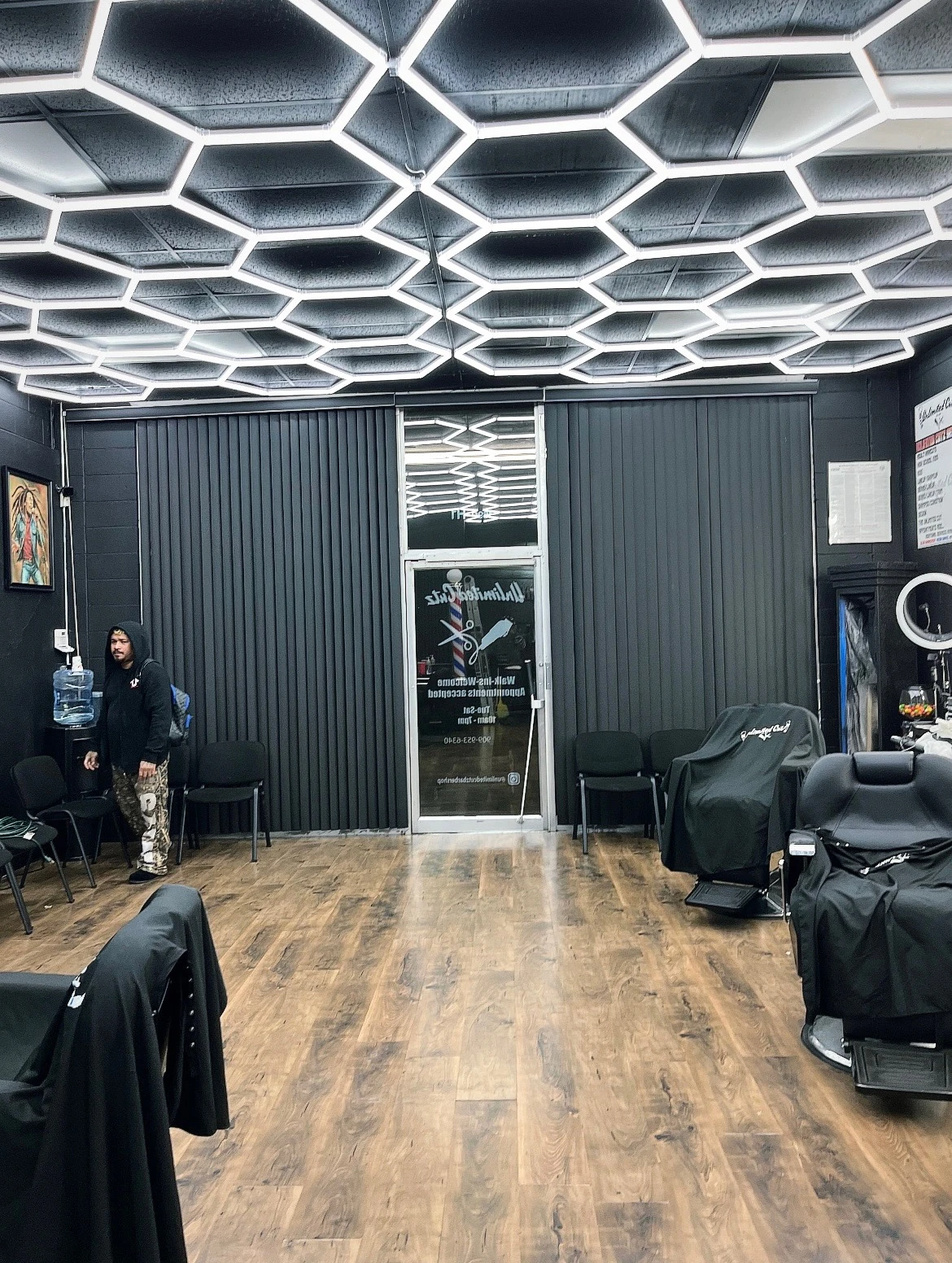 Unlimited Cutz in Corona, CA