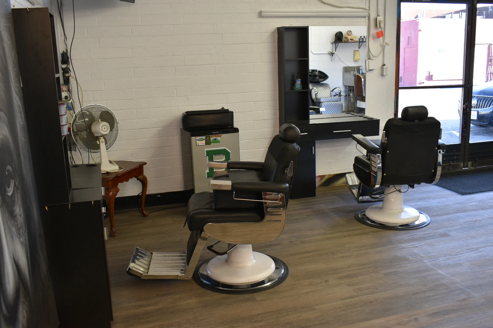 Inman Barbershop in Banning, CA